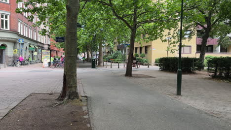 Malmö's-Lugnet-Bicycle-Lane:-Sustainable-Urban-Cycling-Path-in-Sweden's-Scenic-City,-Active-Commuting-and-Eco-Friendly-Travel,-Pathways-for-Biking