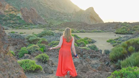 Pretty-walk-in-red-dress-at-Teide-national-park