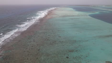 Timelapse-of-barrier-reef-at-East-Sebastopol-Los-Roques,-Venezuela