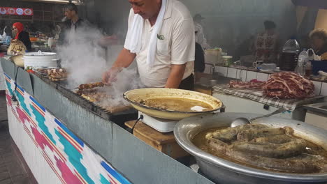 Local-Barbeque-Fast-Food-in-Tashkent,-Uzbekistan