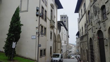 Renaissancearchitektur-In-Der-Stadt-Arezzo-Im-Osten-Der-Toskana,-Italien
