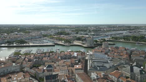 Hafen-Von-La-Rochelle-Und-Alter-Turm