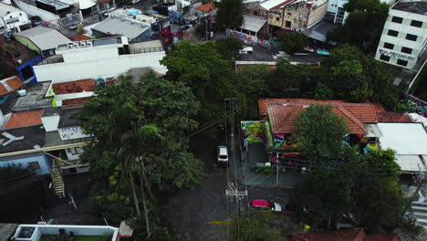 Luftaufnahme-Mit-Blick-Auf-Die-Batman-Alley,-Bewölkter-Tag-In-Vila-Madalena,-Sao-Paulo,-Brasilien