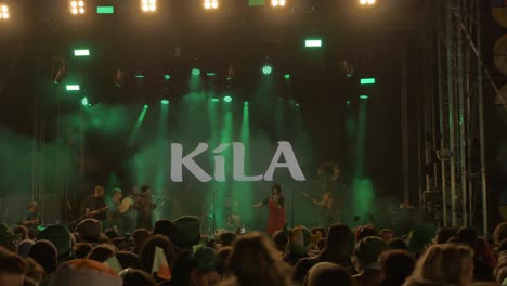 The-band-Kila-playing-at-St