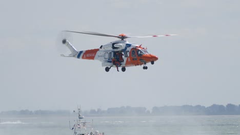 Pista-De-Helicópteros-De-Búsqueda-Y-Rescate-Leonardo-Aw189-De-La-Guardia-Costera-Holandesa
