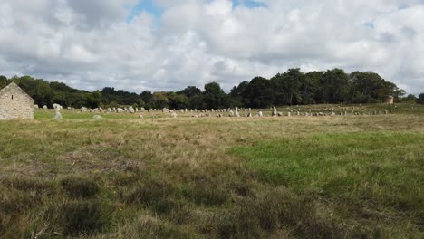 panoramic-view-of-the-Carnac-alignments-from-left-to-right