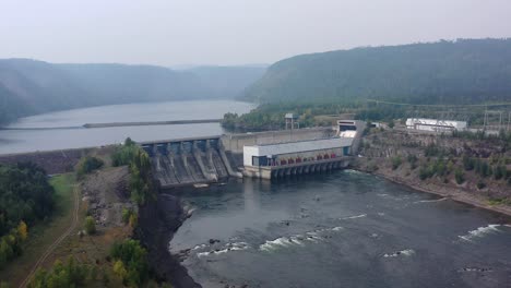 Peace-Canyon-Generating-Station-seen-from-above-in-Hudson-Hope,-BC