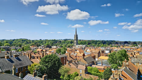 Luftvideoaufnahmen-Der-Mittelalterlichen-Stadt-Louth-In-Lincolnshire