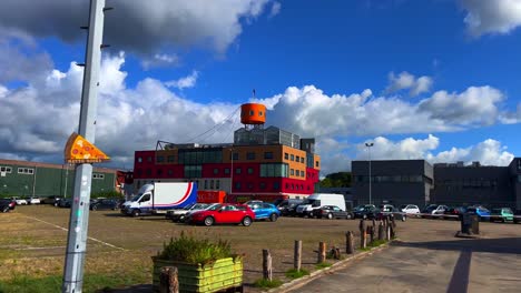 Edificio-De-Oficinas-Profundo-Amsterdam-Norte-Johan-Van-Hasseltweg