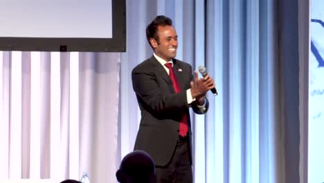 VIVEK-RAMASWAMY-REPUBLICAN-CANDIDATE-TALKING-ON-STAGE