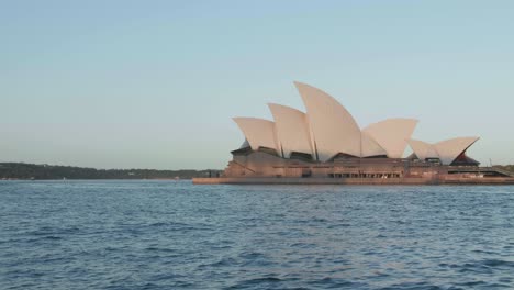 Ópera-De-Sydney-En-Australia,-Vista-Oeste