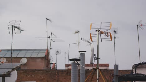 Rooftop-antennas-for-tv-radio-information-reception-and-communication