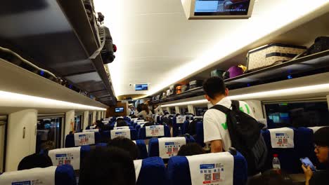 Modern-interior-cabin-design-of-the-China-High-Speed-Rail