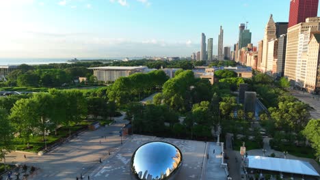 El-Frijol-En-Millennium-Park-En-Chicago,-Illinois.