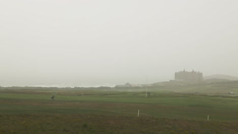 Timelapse-shot-of-the-Headlands-Hotel-and-Newquay-Golf-Club-with-misty-weather