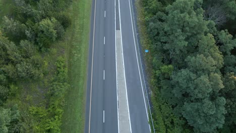 Drone-dolly-tilt-up-northbound-on-highway-91-massachusetts-overlooking-conecticut-river