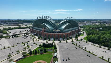 Estadio-Milwaukee-Cerveceros-Mlb,-Campo-Familiar-Americano