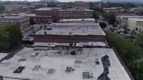 4K-Drone-Video-of-Downtown-Hendersonville,-NC-on-Beautiful-Summer-Day