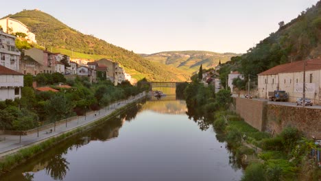 Scenic-View-Of-Pinhao-Town-Overlooking-Douro-Valley-During-Sunset-In-Porto,-Portugal