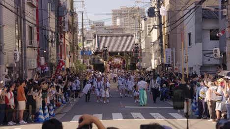 Tenma-Osaka,-Los-Sacerdotes-Desfilarán-Desde-Shine-Para-El-Festival-Tenjin