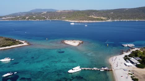 Drone-pullback-above-Blue-Lagoon-on-Veliki-Budikovac-Island,-Croatia