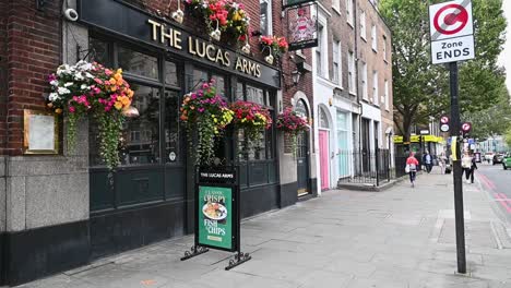 The-Lucas-Arms-Pub,-245a-Grays-Inn-Rd,-London,-Vereinigtes-Königreich