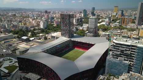 Air-Albania-Stadion-–-Drohnenaufnahme-Nach-Vorne