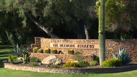 The-Biltmore-Estates-is-a-luxurious-neighborhood-in-Arizona