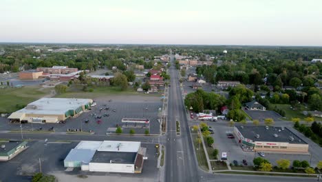 small-town-of-Clare-Michigan,-USA