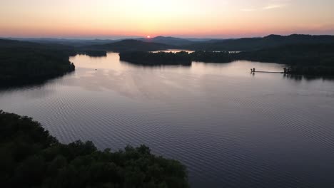 Sonnenuntergang-Luftbild-Summersville-Lake-West-Virginia