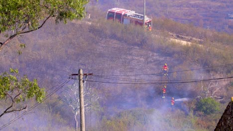 Portuguese-firefighters-extinguish-a-forest-fire-in-the-mountains-of-Monchique