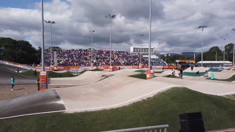 Crowds-watching-the-Youth-BMX-racing-in-Glasgow