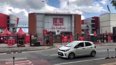 Estadio-De-Cricket-De-Old-Trafford-En-Un-Día-Frío-En-Manchester,-Reino-Unido