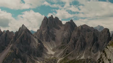 Steep-mountains,-cadini-di-Misurina