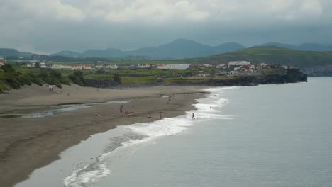 Strand-Von-Monte-Verde-In-Ribeira-Grande,-Insel-Sao-Miguel,-Azoren,-Portugal---Juli-2023