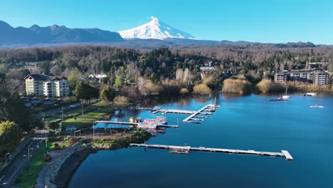 Scenic-Lake-At-Pucon-In-Los-Rios-Chile