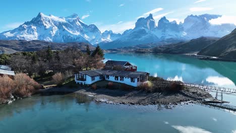 Country-House-Of-Torres-Del-Paine-In-Punta-Arenas-Chile