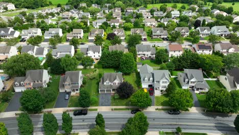 Large-American-neighborhood