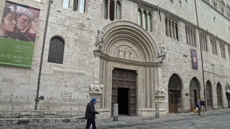 Die-Außenfassade-Der-Historischen-Nationalgalerie-Umbriens-In-Perugia,-Provinz-Perugia,-Italien