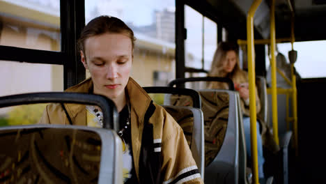 Young-man-in-the-bus