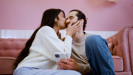 Young-people-kissing-at-home