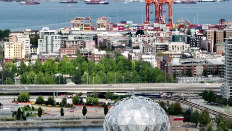 Science-World-Museum-On-False-Creek-In-Vancouver,-BC,-Canada