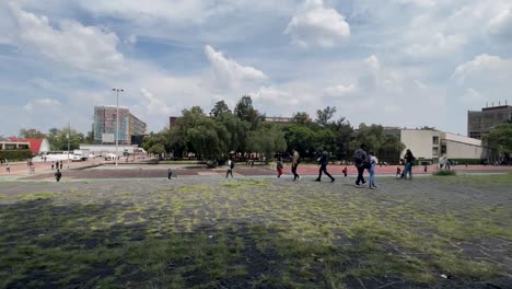 Un-Timelapse-De-Un-Día-En-La-Unam-Cu,-Ciudad-De-México