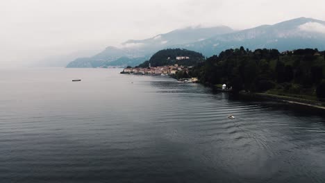 Aerial-view-of-the-Lake-Como-harbor-in-Bellagio,-Italy