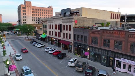 Shops-and-stores-in-downtown-Fargo,-North-Dakota