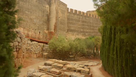 Alte-Mauer-Der-Burg-Von-Sagunto-In-Der-Nähe-Von-Valencia-In-Spanien