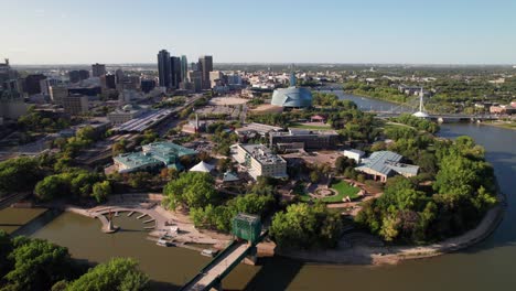 Excellent-aerial-view-of-Winnipeg,-Manitoba-city-skyline,-4K-30p