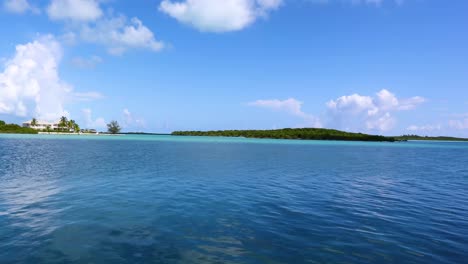Dies-Ist-Eine-Statische-Aufnahme-Des-Ozeans-Auf-Exuma-Auf-Den-Bahamas