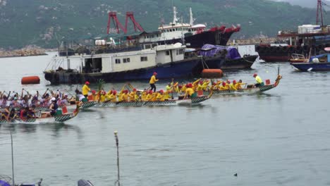 Teams-Competing-In-The-Dragon-Boat-Festival-In-Hong-Kong
