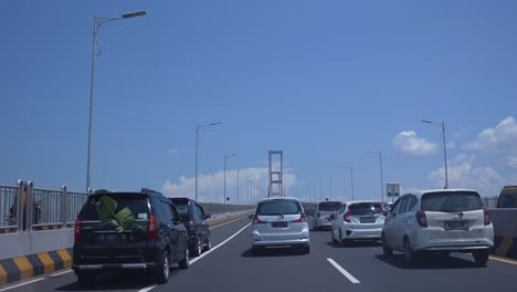 the-trip-across-the-island-of-Java-to-Madura-via-the-Suramadu-bridge,-the-condition-of-the-car